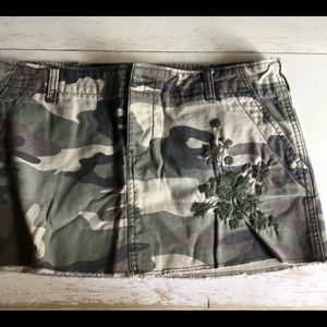 ROXY skirt, size 9